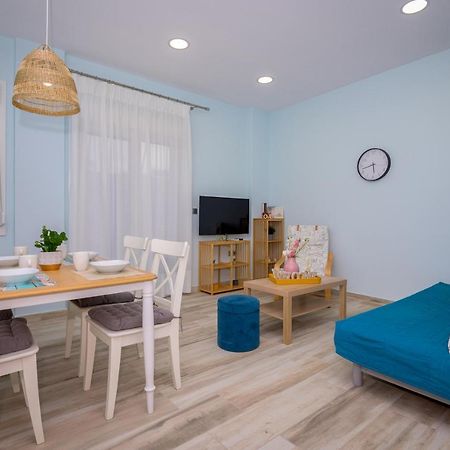 Zoe'S City Apartment アレクサンドルポリス エクステリア 写真