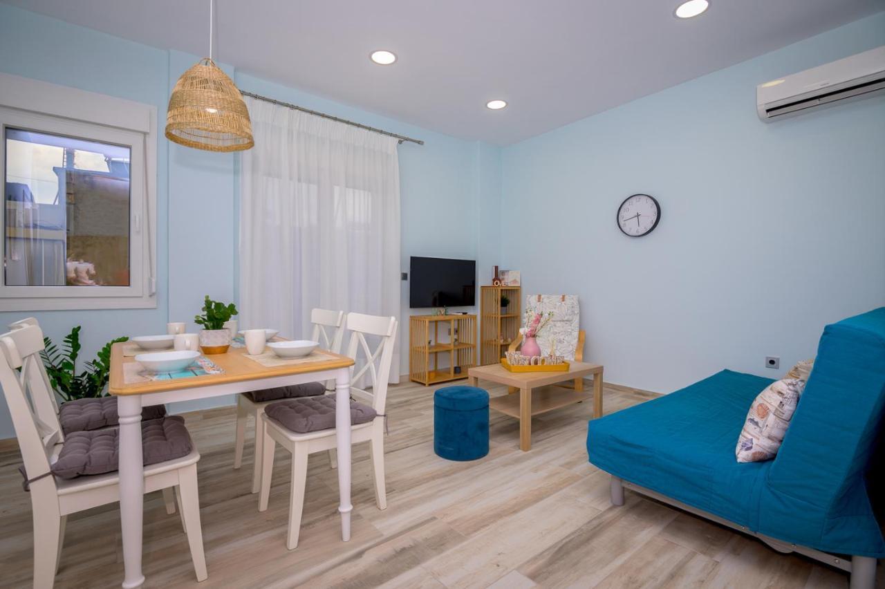 Zoe'S City Apartment アレクサンドルポリス エクステリア 写真