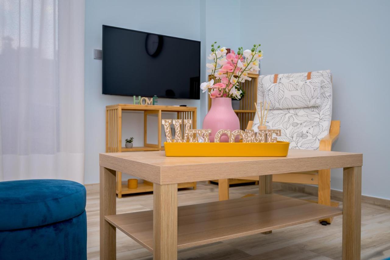 Zoe'S City Apartment アレクサンドルポリス エクステリア 写真