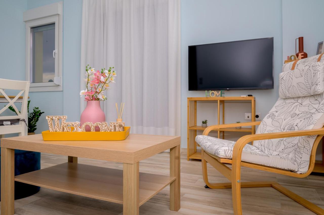 Zoe'S City Apartment アレクサンドルポリス エクステリア 写真