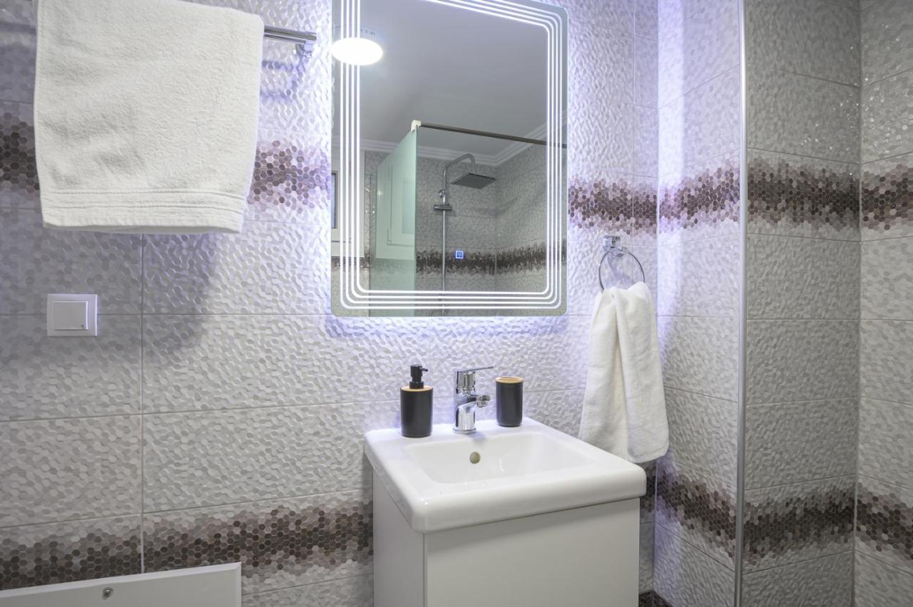 Zoe'S City Apartment アレクサンドルポリス エクステリア 写真